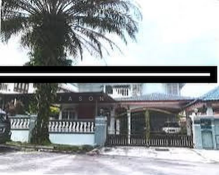 3-storey Terraced House for Sale in Pontian (Johor) - Jason Tang - Exterior - PropertyGuru.com.my