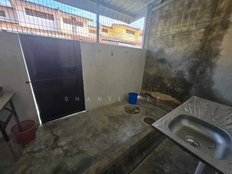 1-storey Terraced House for Rent in Sri Lalang (Kluang) - Shanel Tee - Exterior - PropertyGuru.com.my