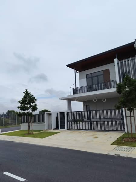 Cluster House for Rent in Sungai Buloh (Selangor) - Tracy Choo - Exterior - PropertyGuru.com.my