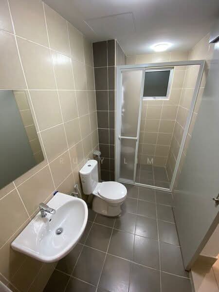 Service Residence for Sale at Serviced Residence @ Razak City Residences (RC Residences) - Ruby Lim - Bathroom - PropertyGuru.com.my