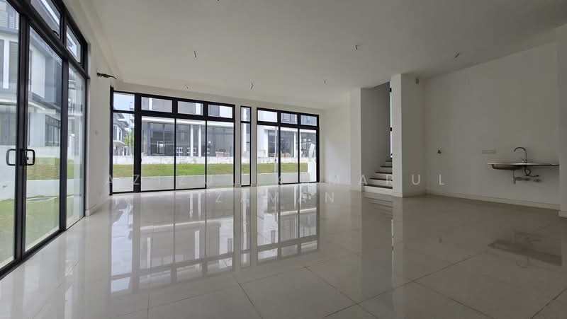 Semi-Detached House for Sale in Presint 12 (Putrajaya) - Azizul Kamarul Zaman - Living Room - PropertyGuru.com.my