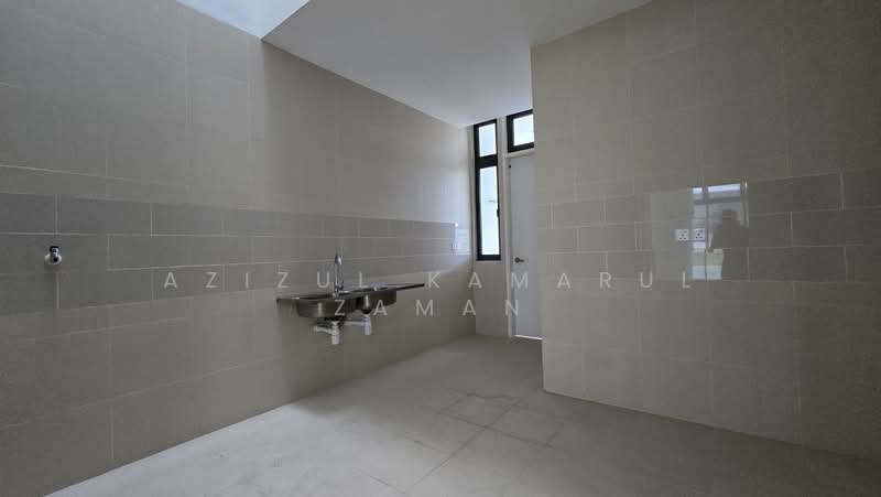 Semi-Detached House for Sale in Presint 12 (Putrajaya) - Azizul Kamarul Zaman - Kitchen - PropertyGuru.com.my