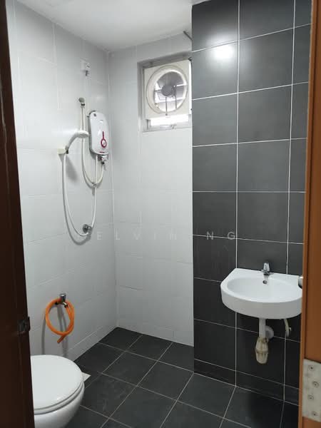 Service Residence for Rent at Ascotte Boulevard - Kelvin Ng - Bathroom - PropertyGuru.com.my