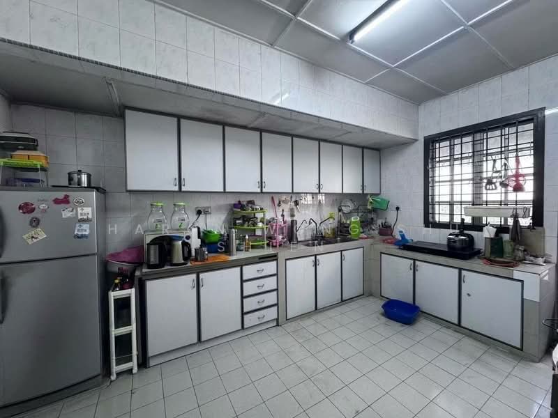 1-storey Terraced House for Sale in Bandar Tiram (Ulu Tiram) - Sharon Wong Shu Shien - Kitchen - PropertyGuru.com.my