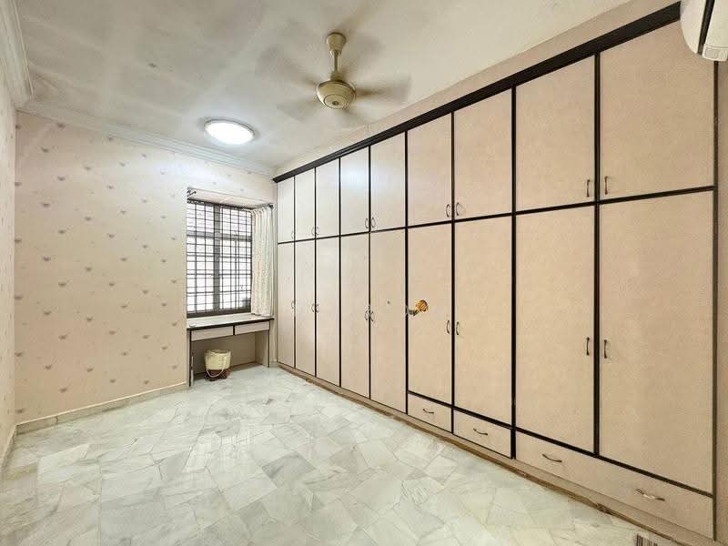 Rumah Teres 1-Tingkat untuk Dijual di Bandar Tiram (Ulu Tiram) - Sharon Wong Shu Shien - Bedroom - PropertyGuru.com.my