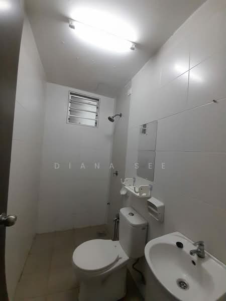 Pangsapuri untuk Disewa di Orchis Apartment - Diana See - Bathroom - PropertyGuru.com.my