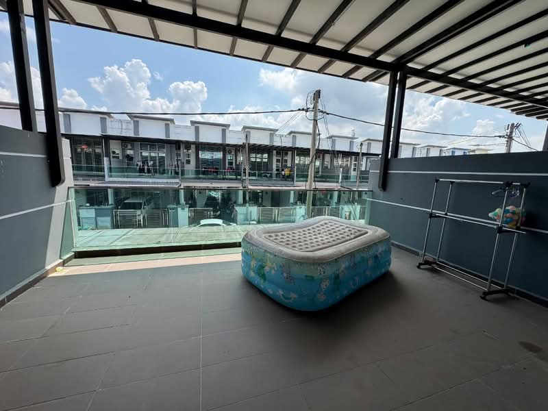 Rumah Teres 2 Tingkat untuk Dijual di Bandar Pulai Jaya (Kulai) - Iden Tan - Balcony - PropertyGuru.com.my