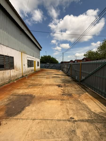 Kilang untuk Disewa di Iks Malim Jaya (Bachang) - Celine Chen - Exterior - PropertyGuru.com.my