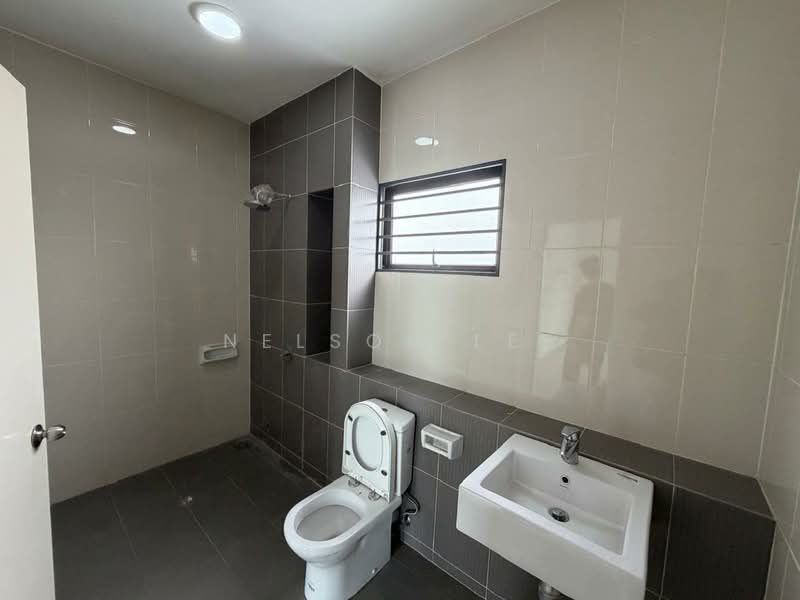 2.5-storey Terraced House for Sale in Shah Alam (Selangor) - Nelson Lee - Bathroom - PropertyGuru.com.my