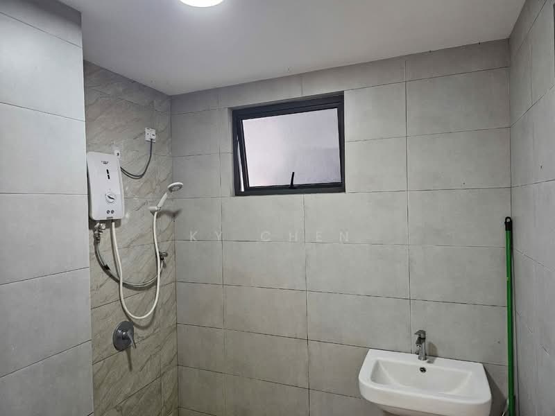 Kondominium untuk Disewa di The Holmes 2 - KY CHEN - Bathroom - PropertyGuru.com.my