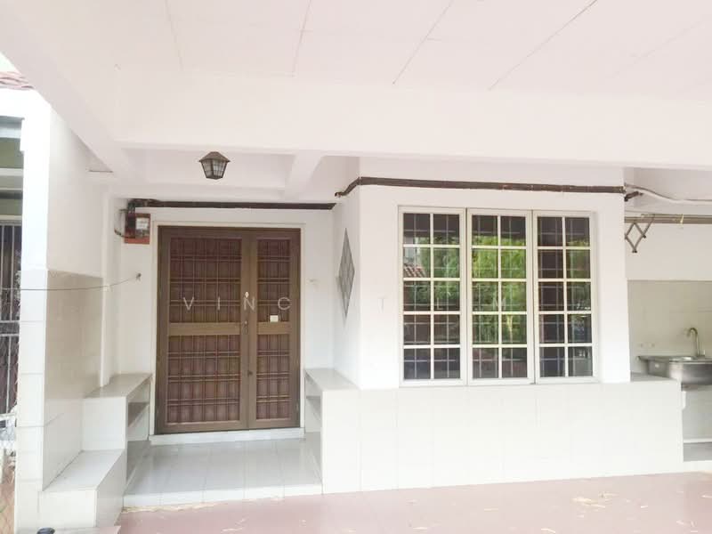 Rumah Teres untuk Disewa di Usj 18 (Subang Jaya) - Vincent Lim - Exterior - PropertyGuru.com.my