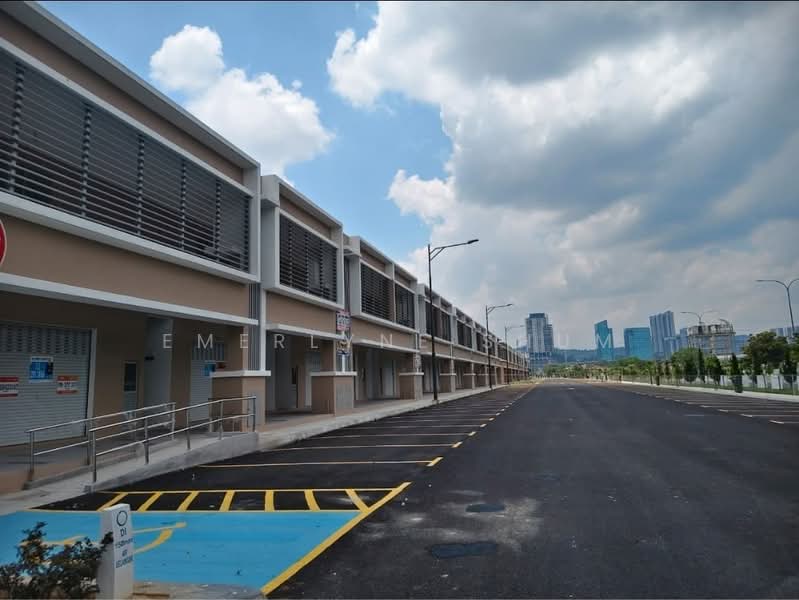Kedai / Pejabat untuk Disewa di Puchong (Selangor) - Emerlyne Shum - Exterior - PropertyGuru.com.my