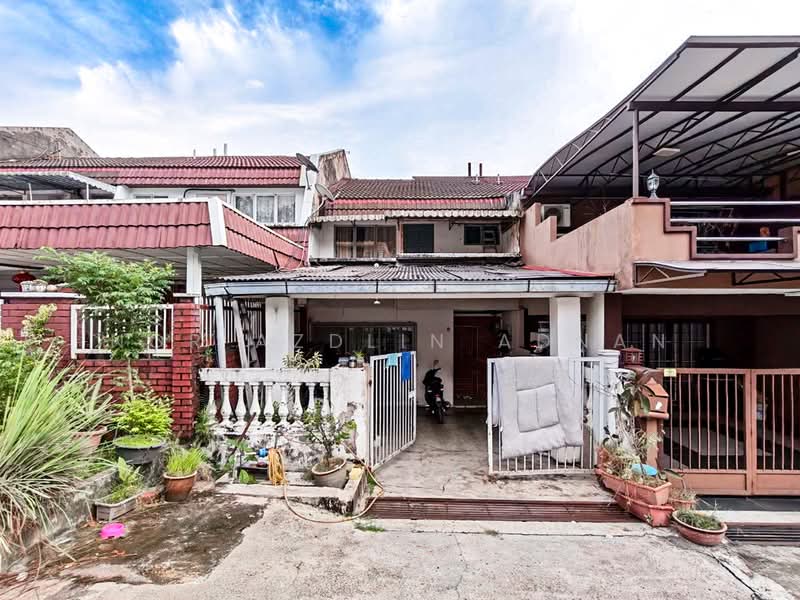 2-storey Terraced House for Sale in Batu Caves (Selangor) - Nor Azdlin Adnan - PropertyGuru.com.my