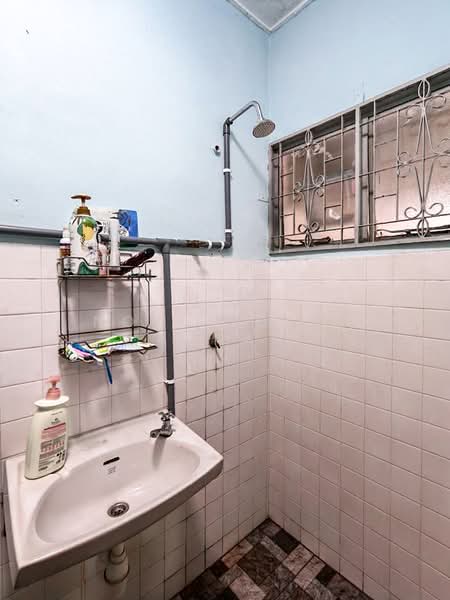 2-storey Terraced House for Sale in Batu Caves (Selangor) - Nor Azdlin Adnan - PropertyGuru.com.my