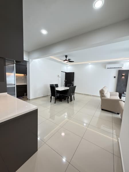 Kondominium untuk Disewa di Emerald Residence - Fanny Wong - Living Room - PropertyGuru.com.my