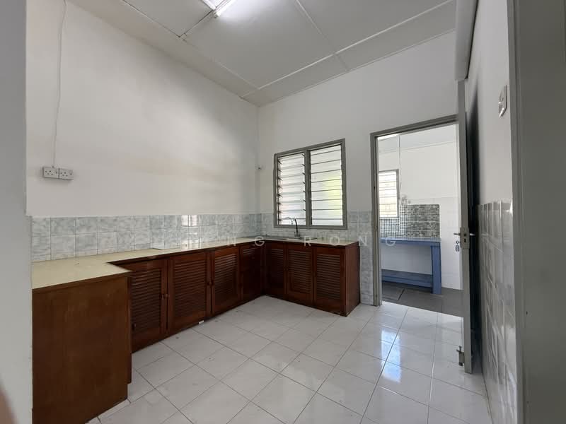 Rumah Teres 1 Tingkat untuk Dijual di Taman Midah (Cheras) - Xiang Rong - Kitchen - PropertyGuru.com.my