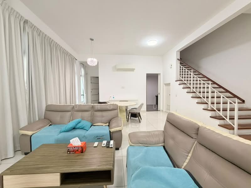 Cluster House for Rent in Eco Botanic (Iskandar Puteri (Nusajaya)) - U Hon Kun - Living Room - PropertyGuru.com.my