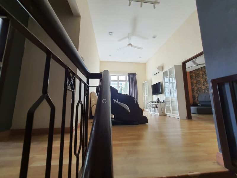 Semi-Detached House for Sale in Taman Equine (Seri Kembangan) - Jason Tan - Living Room - PropertyGuru.com.my