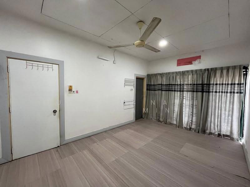 Rumah Teres 2-Tingkat untuk Dijual di Presint 10 (Putrajaya) - Muhammad Nazli Mohd Amin - PropertyGuru.com.my