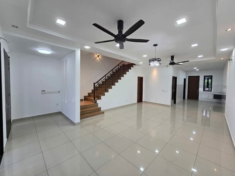 2-storey Terraced House for Rent in Klang (Selangor) - Alvin Lim - Living Room - PropertyGuru.com.my