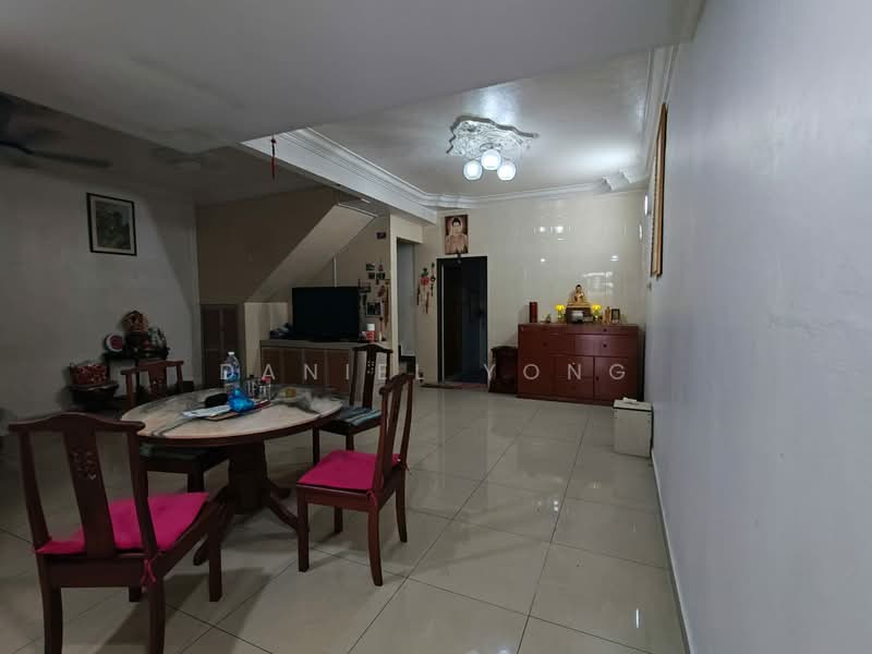 2-storey Terraced House for Sale in Taman Puteri Wangsa (Ulu Tiram) - Daniel Yong - PropertyGuru.com.my