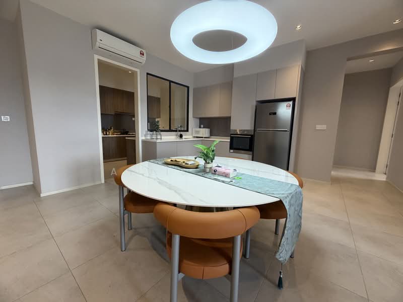Service Residence for Sale at The Goodwood Residence - Alvis Yong - Kitchen - PropertyGuru.com.my