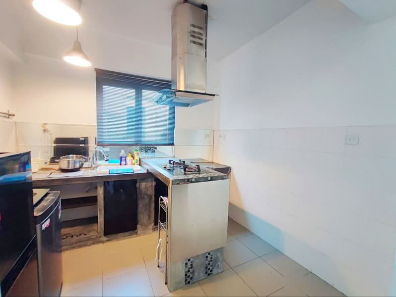 Service Residence for Sale at D'Alamanda - Azli Ibrahim - Kitchen - PropertyGuru.com.my
