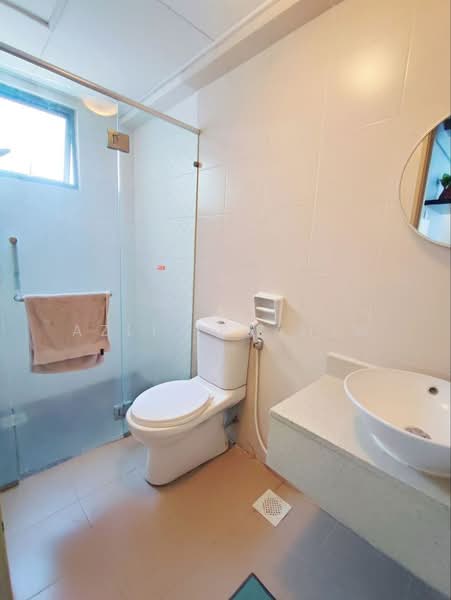 Service Residence for Sale at D'Alamanda - Azli Ibrahim - Bathroom - PropertyGuru.com.my