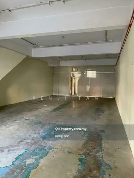 Shop for Sale in SS15 (Subang Jaya) - Kenji Tan - Interior - PropertyGuru.com.my