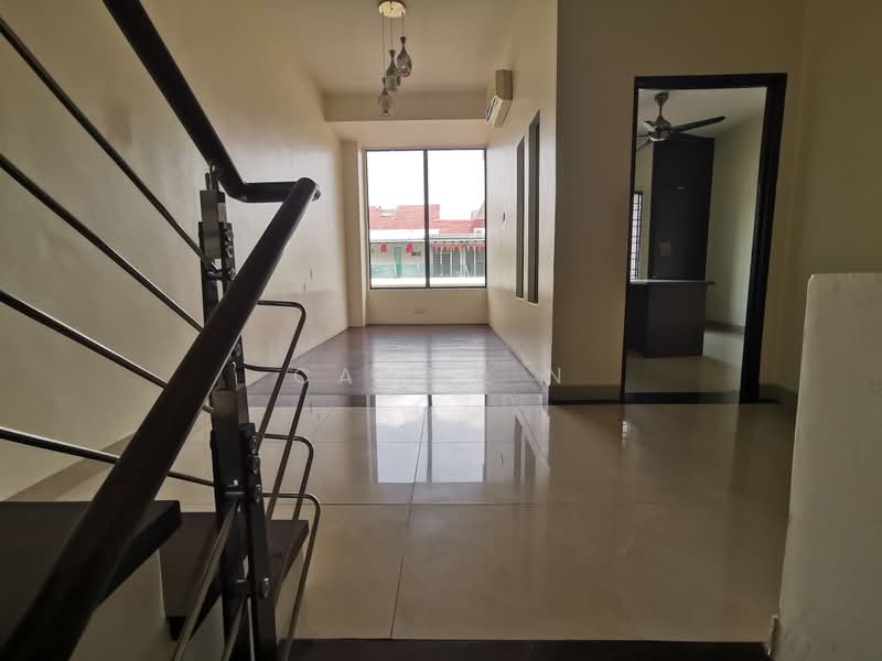 Semi-Detached House for Sale in Jalan Ipoh (Kuala Lumpur) - Cammy N - Interior - PropertyGuru.com.my