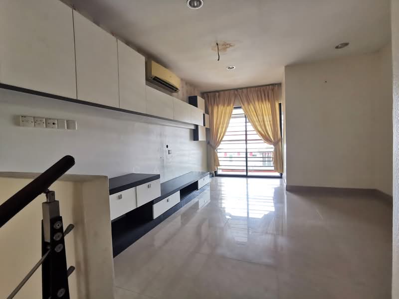 Semi-Detached House for Sale in Jalan Ipoh (Kuala Lumpur) - Cammy N - Living Room - PropertyGuru.com.my