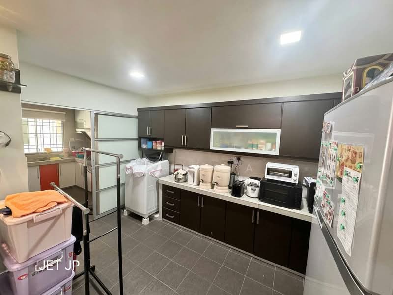 Rumah Teres 2 Tingkat untuk Dijual di Klang (Selangor) - Joel Sia - Kitchen - PropertyGuru.com.my