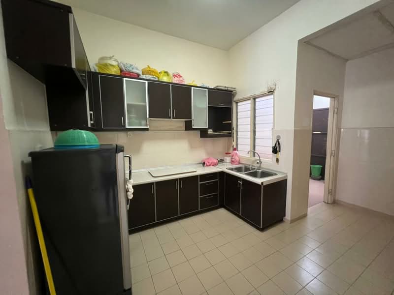 2-storey Terraced House for Sale in Mahkota Cheras (Cheras) - Danny Lo - Kitchen - PropertyGuru.com.my