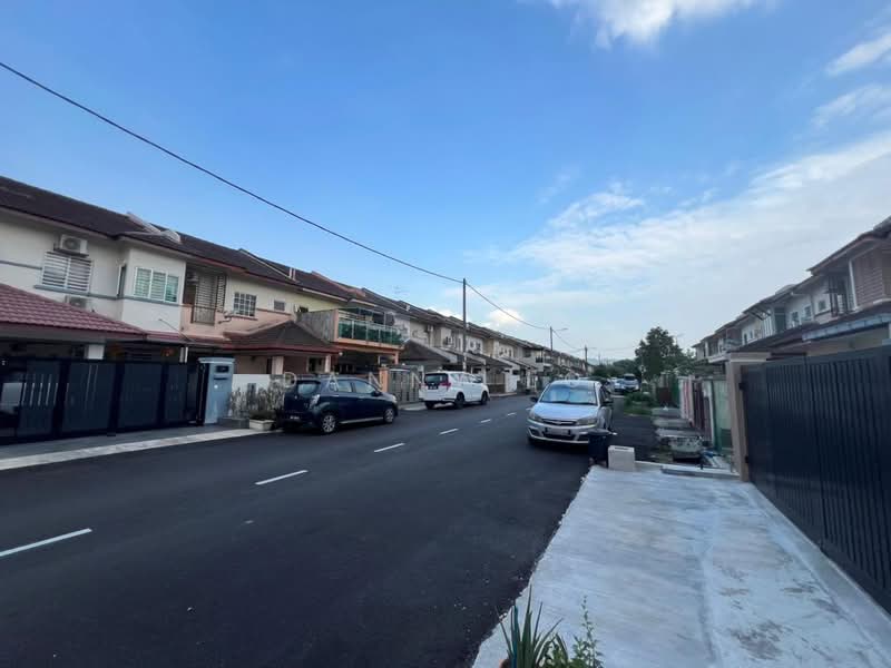 2-storey Terraced House for Sale in Mahkota Cheras (Cheras) - Danny Lo - Exterior - PropertyGuru.com.my