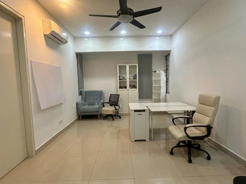 2.5-storey Terraced House for Sale in D'alpinia (Puchong) - Jasmine Loo - Study - PropertyGuru.com.my