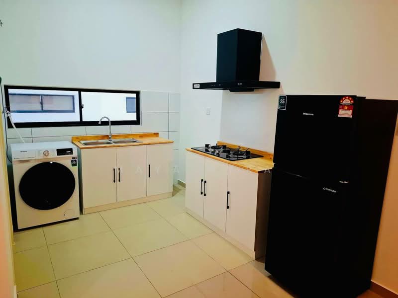 Rumah Teres 2 Tingkat untuk Disewa di Bandar Gamuda Cove (Dengkil) - Maya Myra - Kitchen - PropertyGuru.com.my