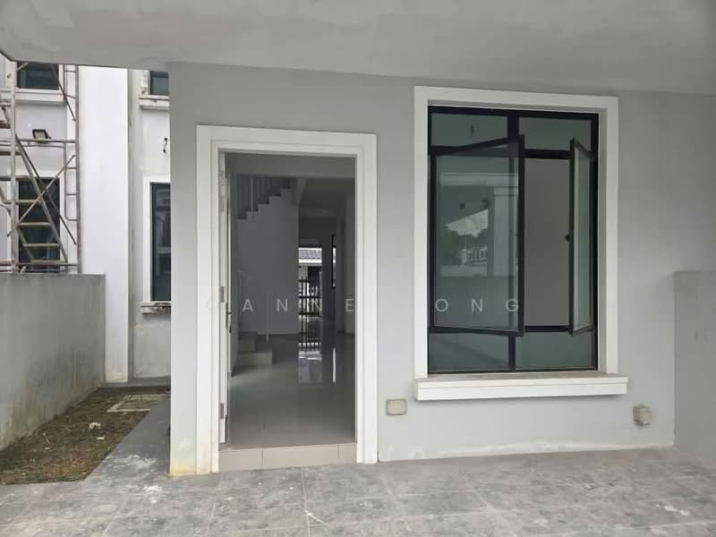 2-storey Terraced House for Sale in Pasir Gudang (Johor) - Joanne Yong - Entrance - PropertyGuru.com.my