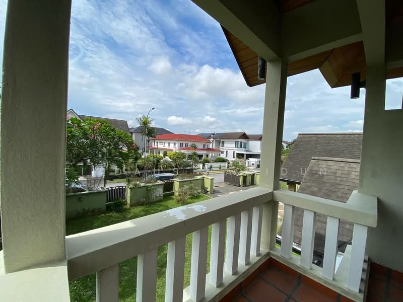 Bungalow for Sale in Usj 17 (Subang Jaya) - Firdaus Hamidun - Balcony - PropertyGuru.com.my