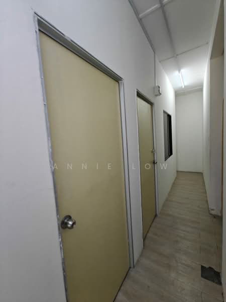 1-storey Terraced House for Sale in Bukit Indah (Iskandar Puteri (Nusajaya)) - Annie Low - Corridor - PropertyGuru.com.my