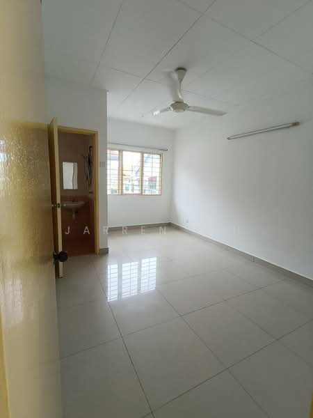 Rumah Teres 2 Tingkat untuk Dijual di Bandar Puchong Utama (Puchong) - Jarren Tan - Interior - PropertyGuru.com.my