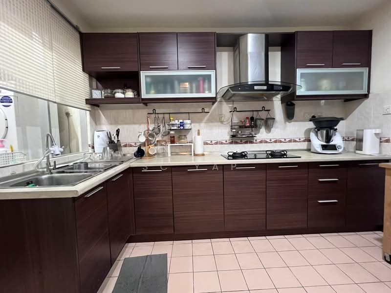 Condominium for Sale at Casa Puteri Condominium - SC Yap - Kitchen - PropertyGuru.com.my