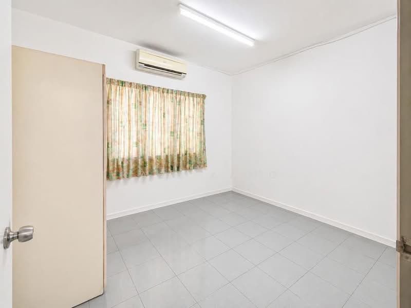 Flat for Rent at Pangsapuri Pelangi - Kaze Kang - PropertyGuru.com.my