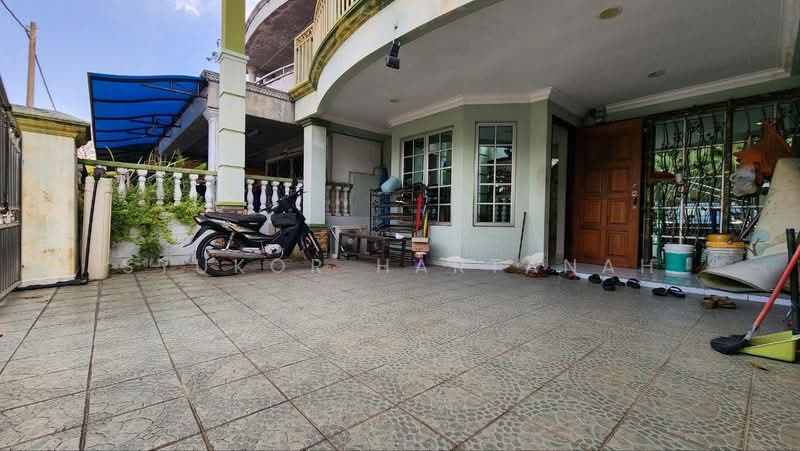 Rumah Teres 2 Tingkat untuk Dijual di Seksyen 19 (Shah Alam) - Syukor Hartanah - Exterior - PropertyGuru.com.my