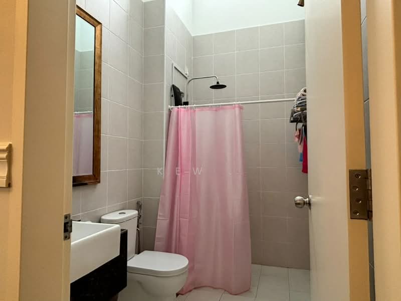 Rumah Teres 2-Tingkat untuk Dijual di Eco Forest (Semenyih) - Kew . - Bathroom - PropertyGuru.com.my