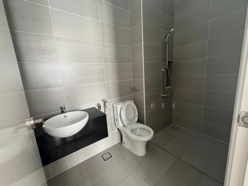 Rumah Berkembar untuk Dijual di Taman Ekoflora (Johor Bahru) - Tan Bee Bee - Bathroom - PropertyGuru.com.my