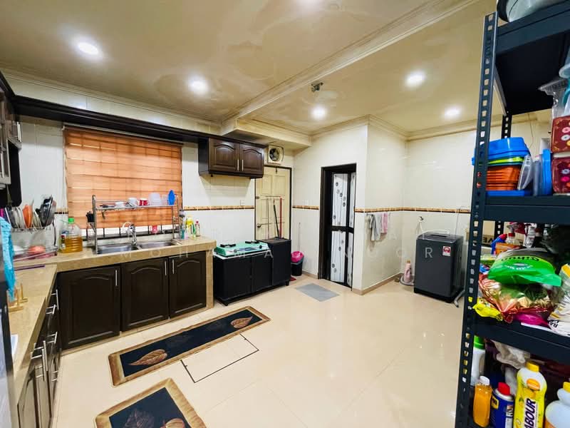 2-storey Terraced House for Sale in Puncak Alam (Selangor) - Noor Hidayah Mohamad Noor - Kitchen - PropertyGuru.com.my
