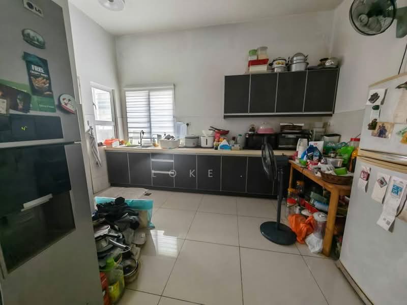 Semi-Detached House for Sale in Setia Damai (Setia Alam) - Loke . - Kitchen - PropertyGuru.com.my