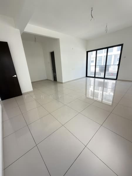 Rumah Banglo untuk Dijual di Bukit Jambul (Penang) - Fanny Wong - Living Room - PropertyGuru.com.my