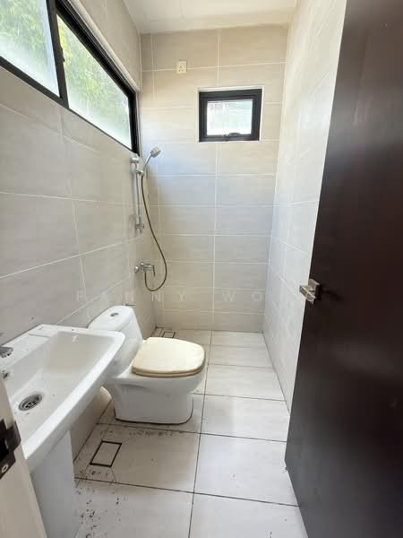 Rumah Banglo untuk Dijual di Bukit Jambul (Penang) - Fanny Wong - Bathroom - PropertyGuru.com.my