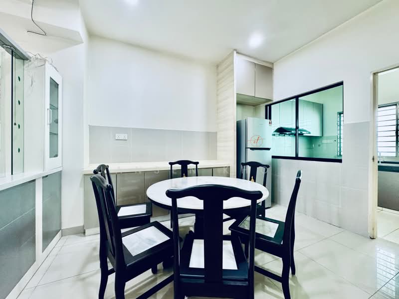 2-storey Terraced House for Sale in Setia Indah (Setia Alam) - Jansen Khoo - Kitchen - PropertyGuru.com.my